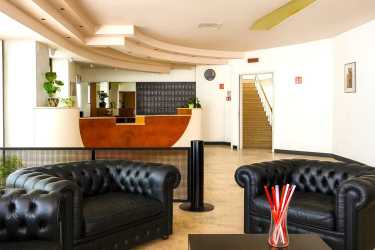 WŁOCHY - Rimini - hotel Artide *** (14-18 lat), 2 parki - Mirabilandia i Mira Beach !